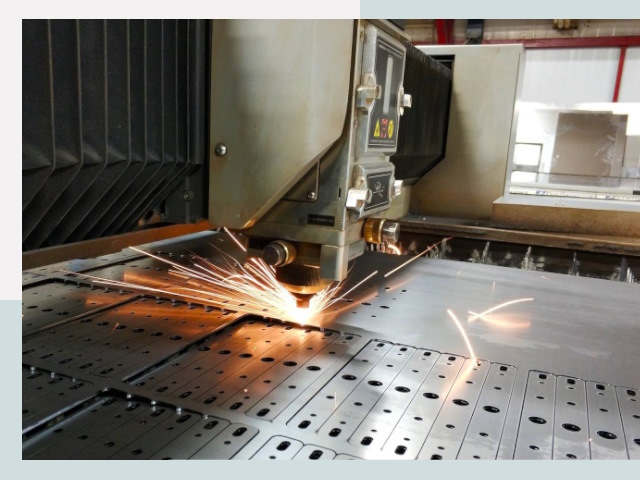 Лазерная резка металла в Дюртюли от 626 руб.